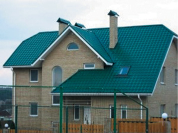 Дом со скатной крышей