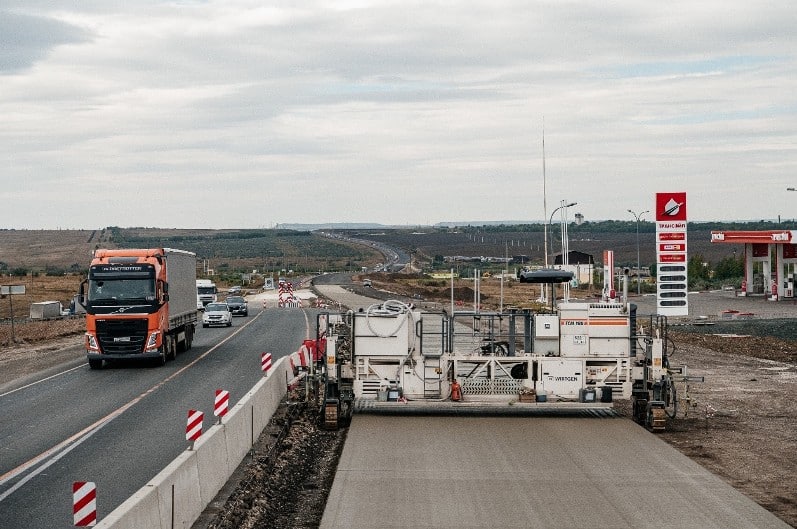 ЦЕМЕНТУМ . Строительство автомобильных дорог с жесткими дорожными одеждами в России